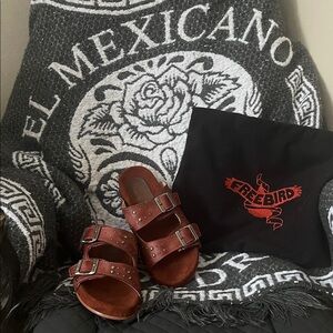 Freebird Chestnut Buckle Sandals